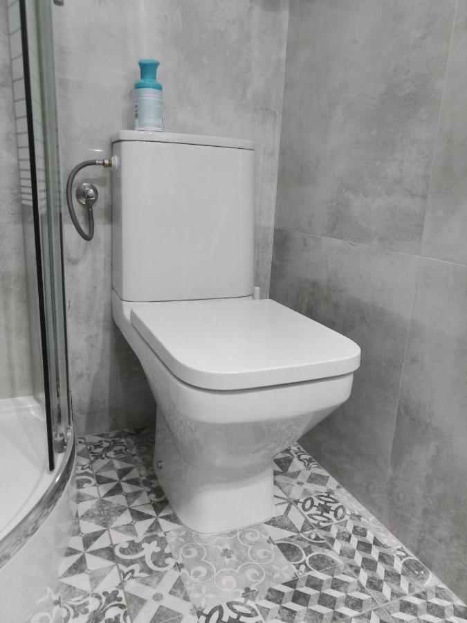 Studio Jutrzenka Z Lazienka By Apartamenty Na Dni Wrocław Buitenkant foto